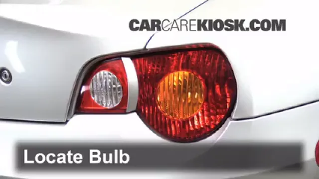 2004 BMW Z4 2.5i 2.5L 6 Cyl. Éclairage Feux de position arrière (remplacer ampoule)